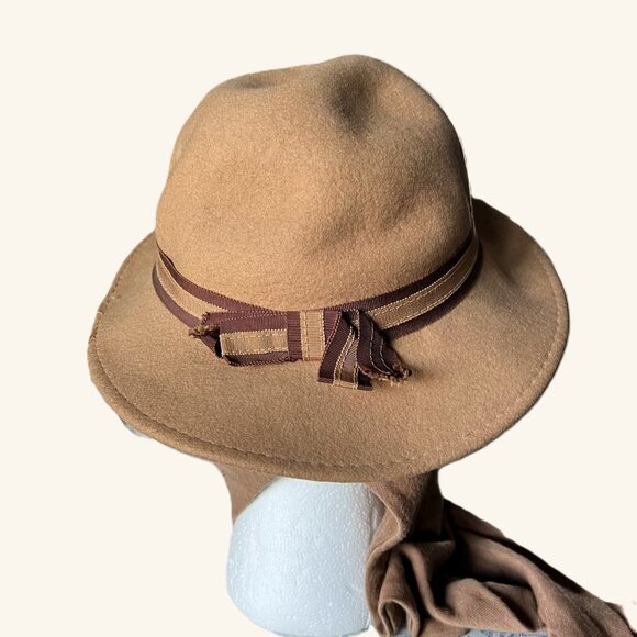 Bollman Girls VTG F1LAWS 100% Wool Felt Tan Fedora w/ Attached Ear Scarf USA S–M - Picture 2 of 9